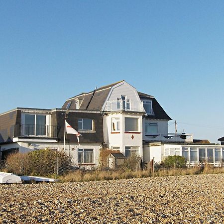 5 Coast Lodge Pevensey Exterior photo